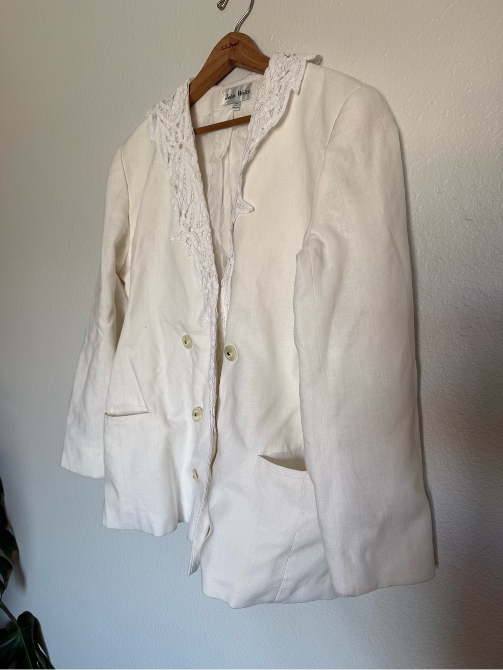 Vintage White Linen & Lace Double Breasted Jacket - Picture 3 of 11
